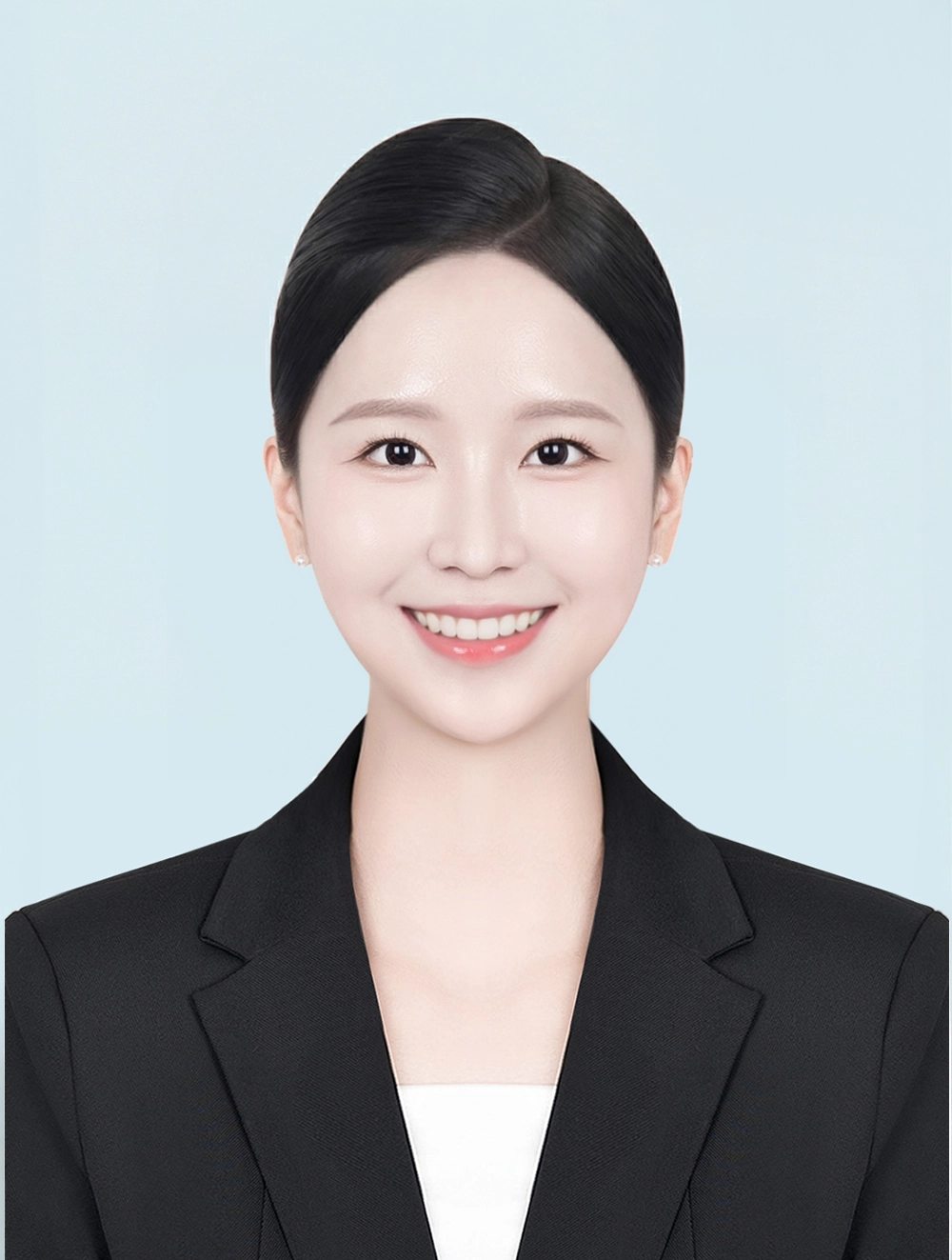 승무원 취업사진 55 · 헤어와 메이크업을 리터칭으로 완성