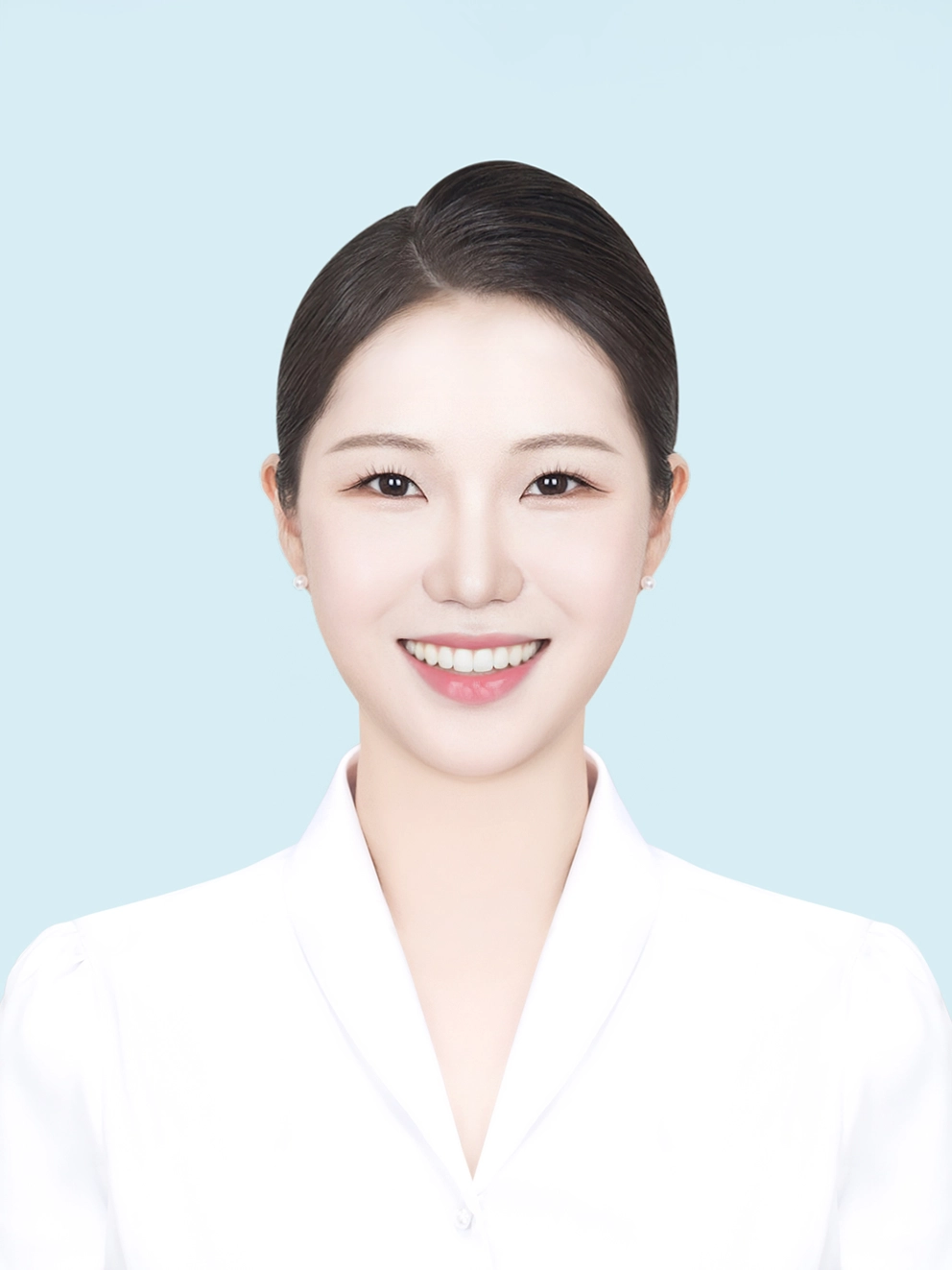 승무원 취업사진 192 · 헤어와 메이크업을 리터칭으로 완성